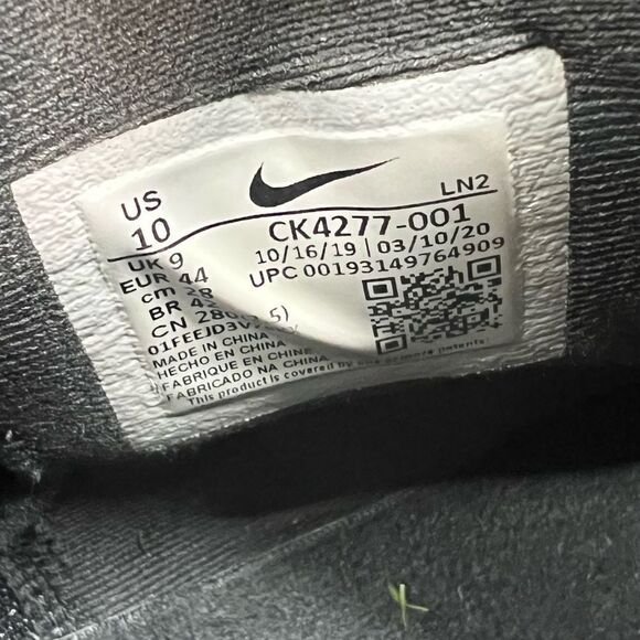 Nike Alpha Menace Pro 2 Mid Football Cleats - Picture 10 of 10